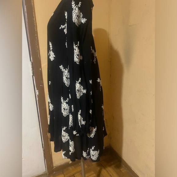 Free People Black and White Bishop Sleeve Sundress - Picture 9 of 13